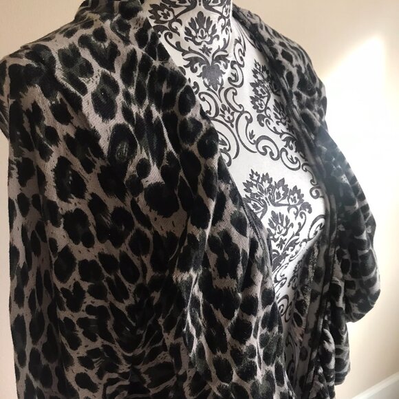 INC International Concepts - Ruffle Collar Pocket Cardigan - Green Leopard - 1X - Picture 6 of 9